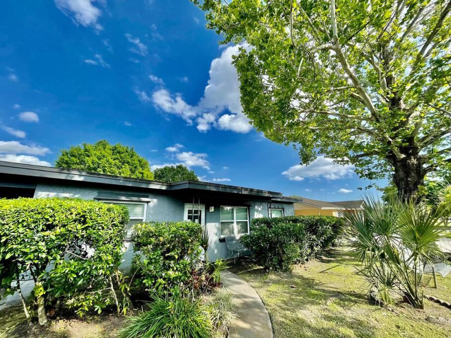 Cozy Modest Home Near Universal Studios/Volcanobay أورلاندو المظهر الخارجي الصورة